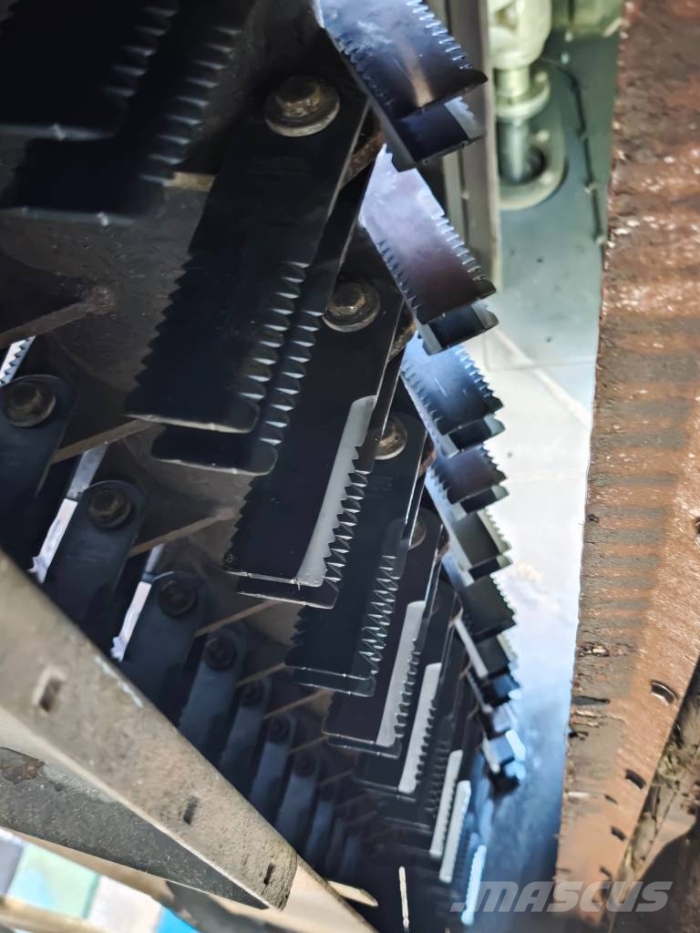CLAAS Lexion 770 TerraTrac Kombinované zberacie stroje