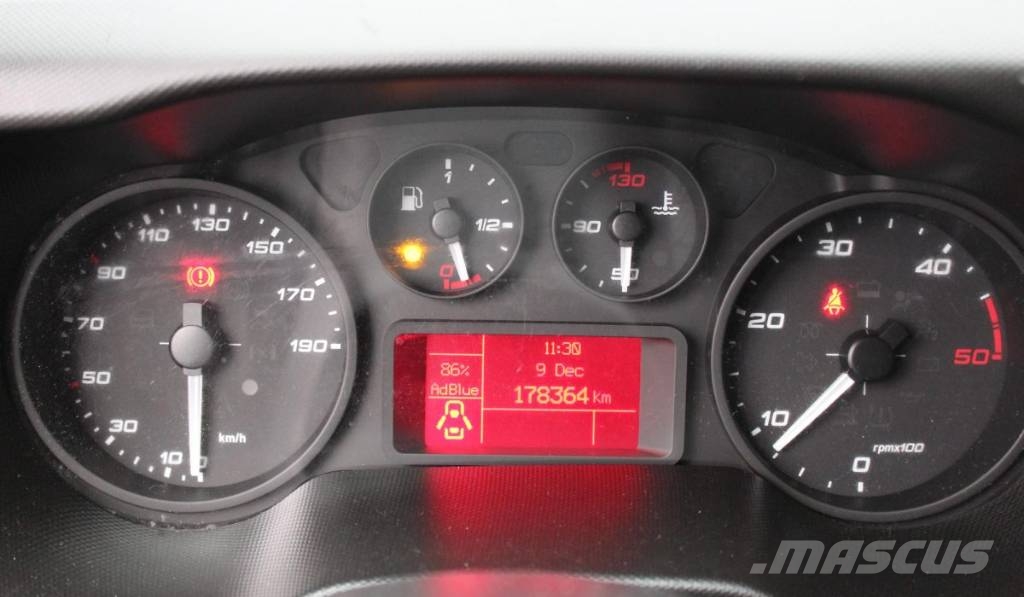 Iveco Daily 70-180 Bi temperatura---068 온도 조절식 트럭