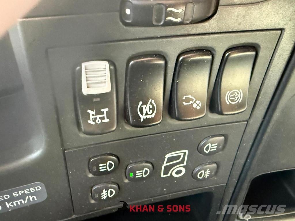 Scania R420 / Retarder / 3 Pedals Trekkvogner
