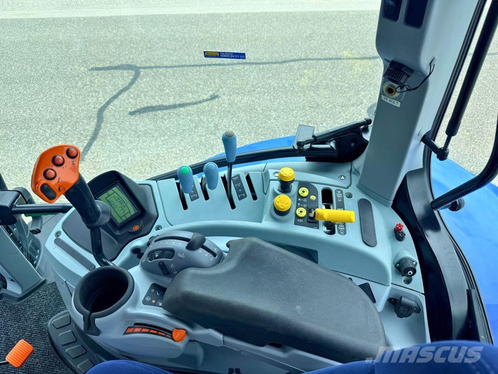 New Holland T7.165S Range Command Traktorji