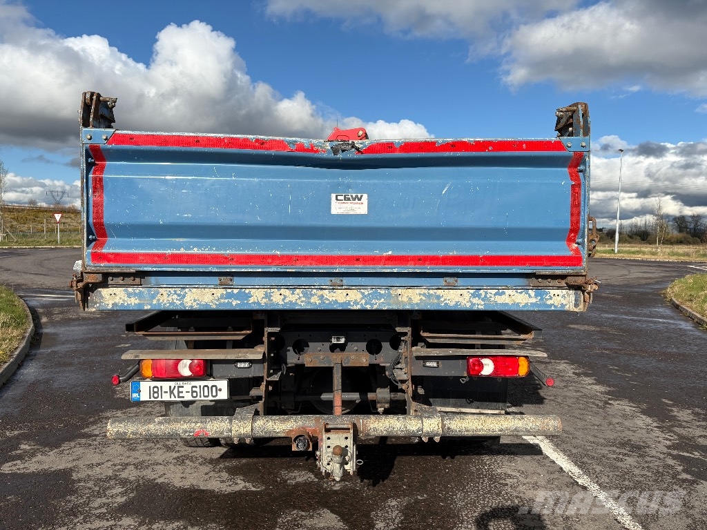 DAF LF 230 Camiones grúa