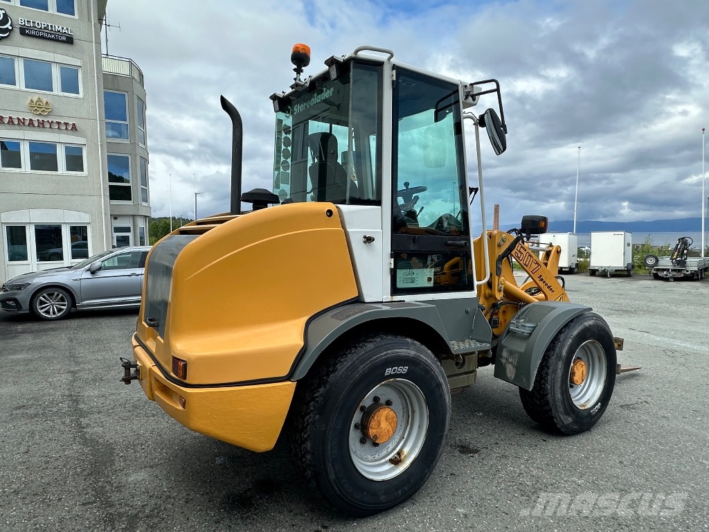 Liebherr L 507 Stereo Hjullastere