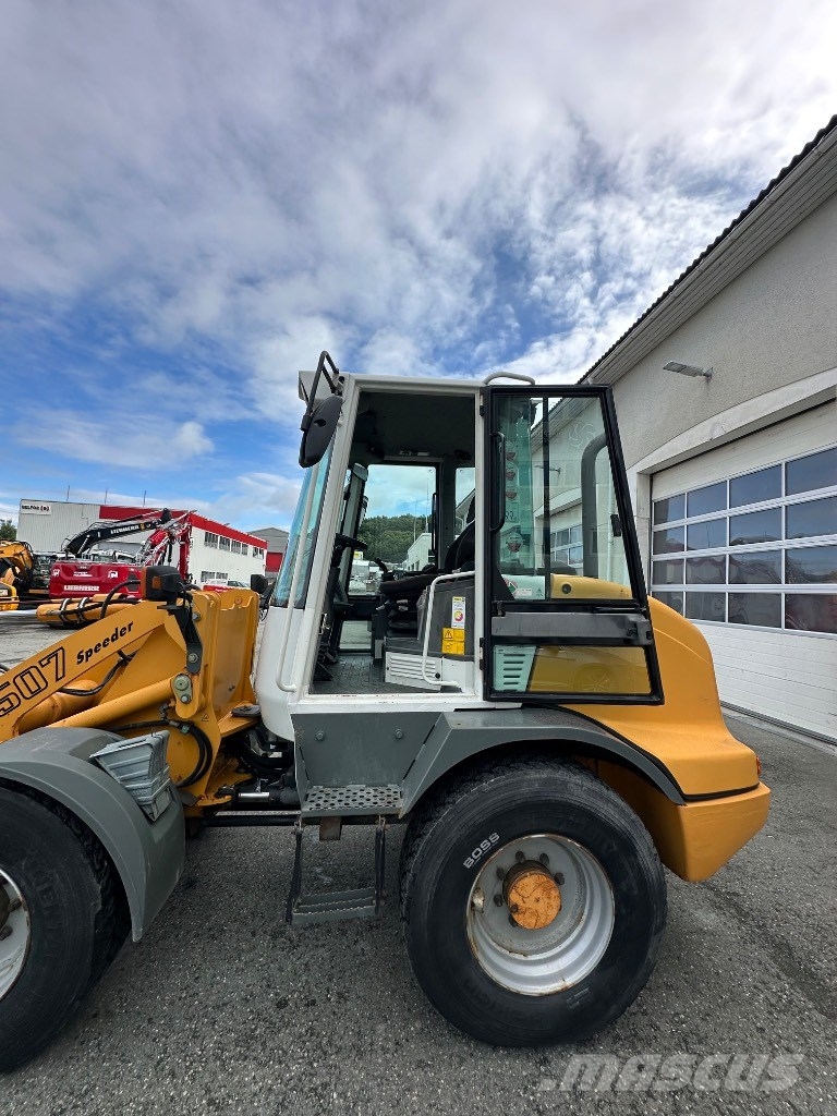 Liebherr L 507 Stereo Hjullastere