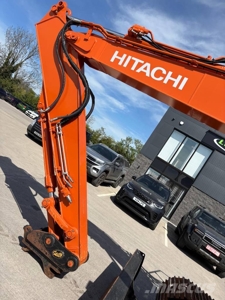Hitachi ZX 135 USBL-7B Excavadoras sobre orugas