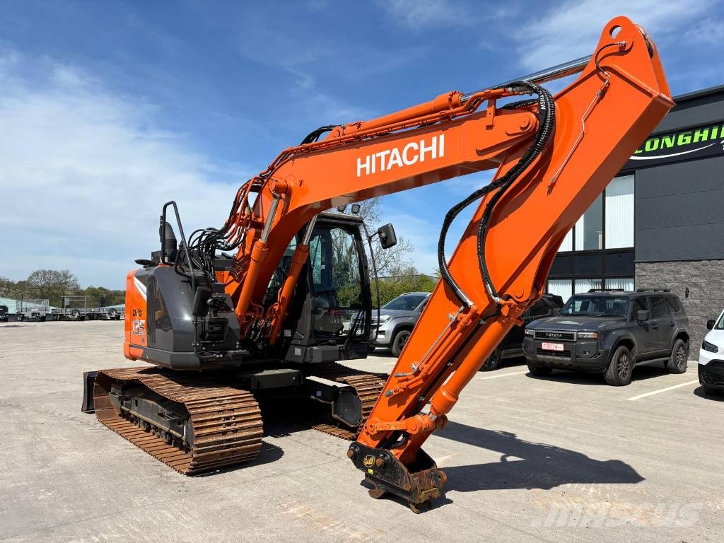 Hitachi ZX 135 USBL-7B Excavadoras sobre orugas