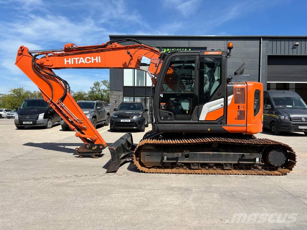 Hitachi ZX 135 USBL-7B Excavadoras sobre orugas