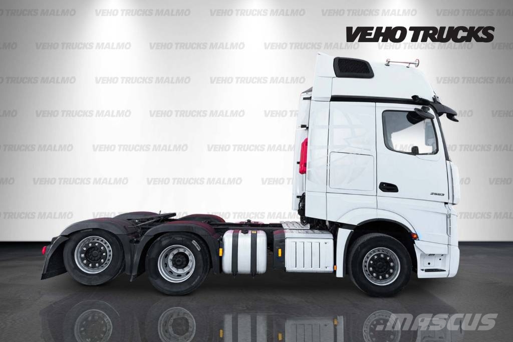 Mercedes-Benz Actros 2553 6x2 Boogie 牵引车