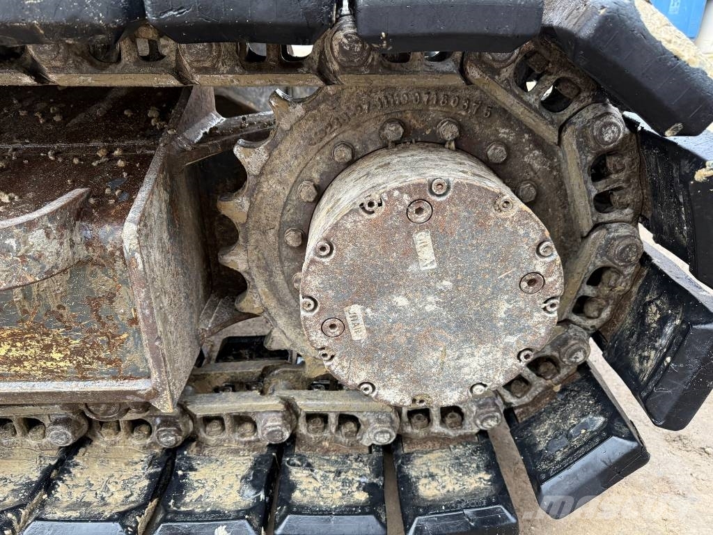 Komatsu PC 138 US-11 Pásová rýpadla