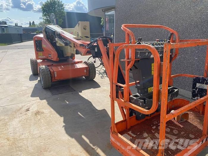 JLG E400AJP Knikarmhoogwerkers