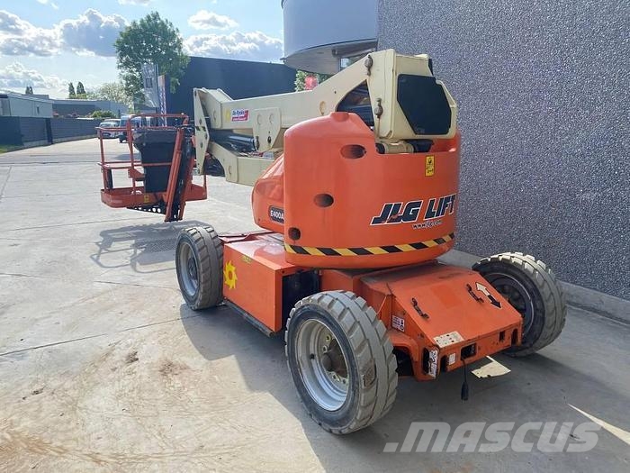 JLG E400AJP Knikarmhoogwerkers