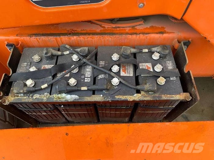 JLG E400AJP Knikarmhoogwerkers