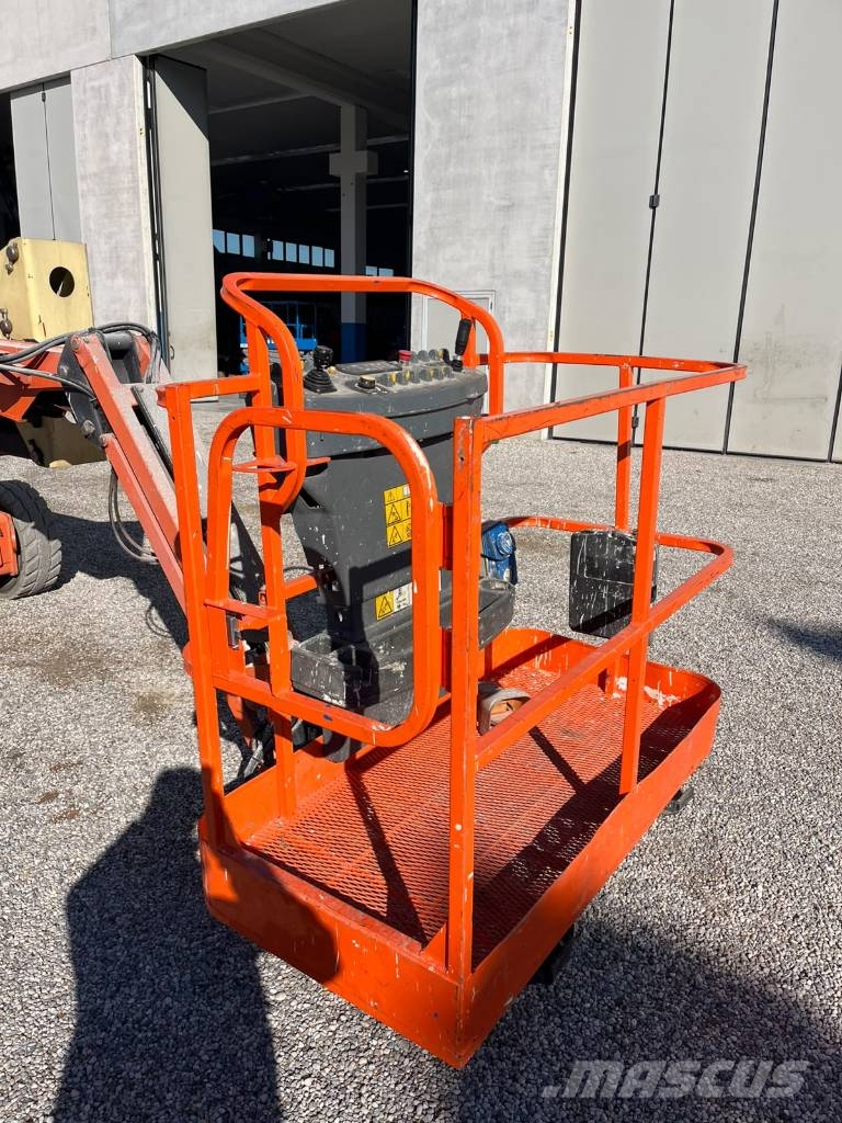 JLG E 450 AJ Körüklü personel platformları