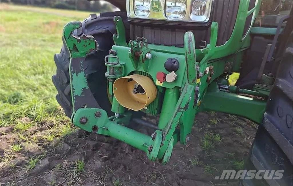 John Deere 6830 Premium AP Trattori