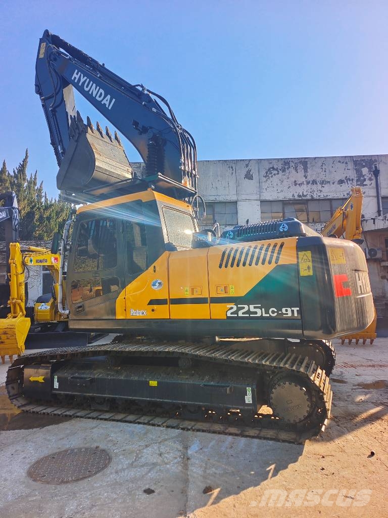 Hyundai 225LC-9T made in Korea Bageri guseničari