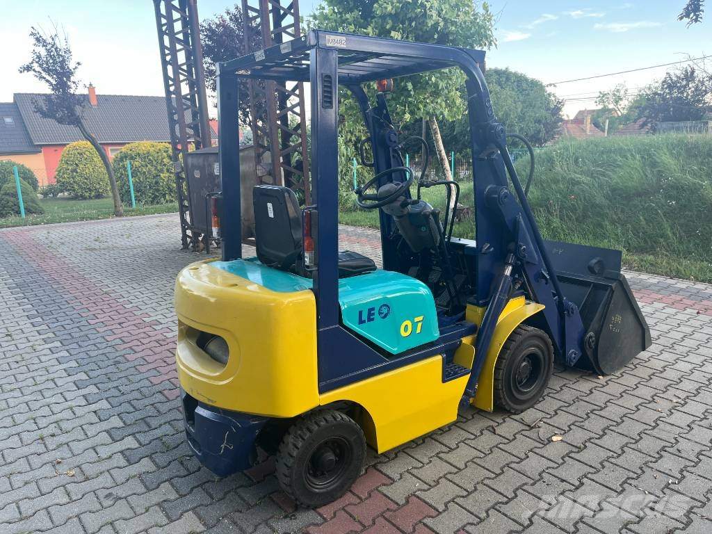 Komatsu SG07L-3 V-0482 FOR EXPORT ONLY Pyöräkuormaajat
