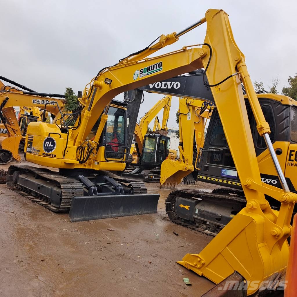 Komatsu PC 128  made in Japan حفارات وسط 7 طن - 12 طن