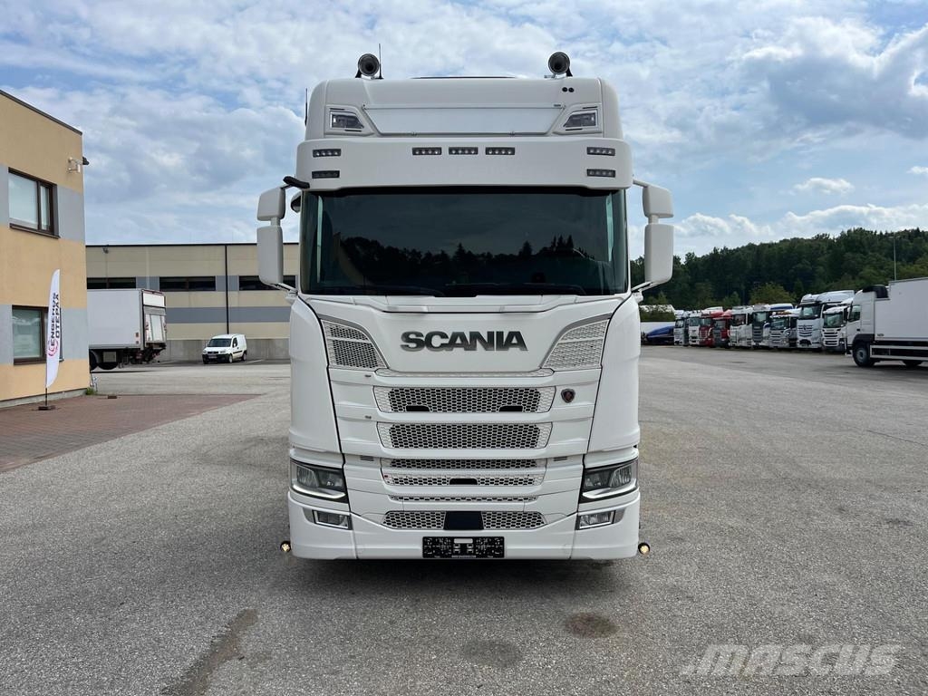 Scania R650 B6x2LB+ RETARDER Chassis Cab trucks