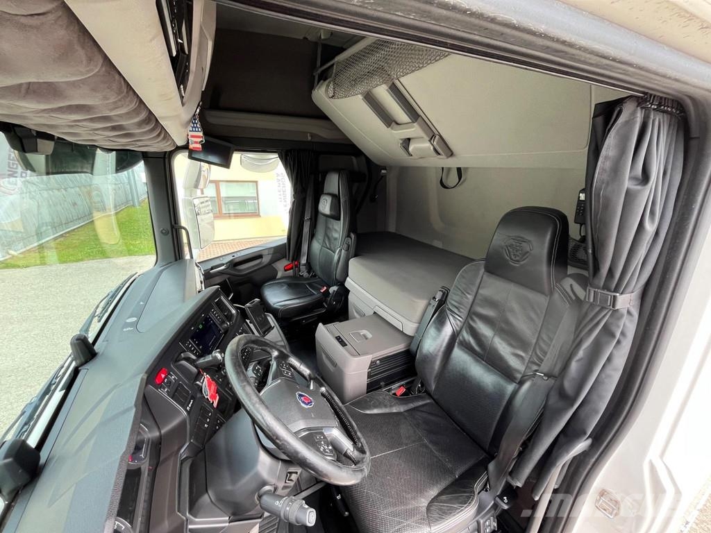 Scania R650 B6x2LB+ RETARDER Chassis Cab trucks
