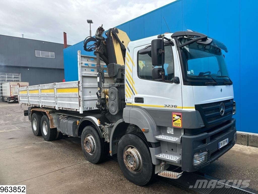 Mercedes-Benz Axor 3236 8x4, Palfinger, Remote, Bladvering Kipper