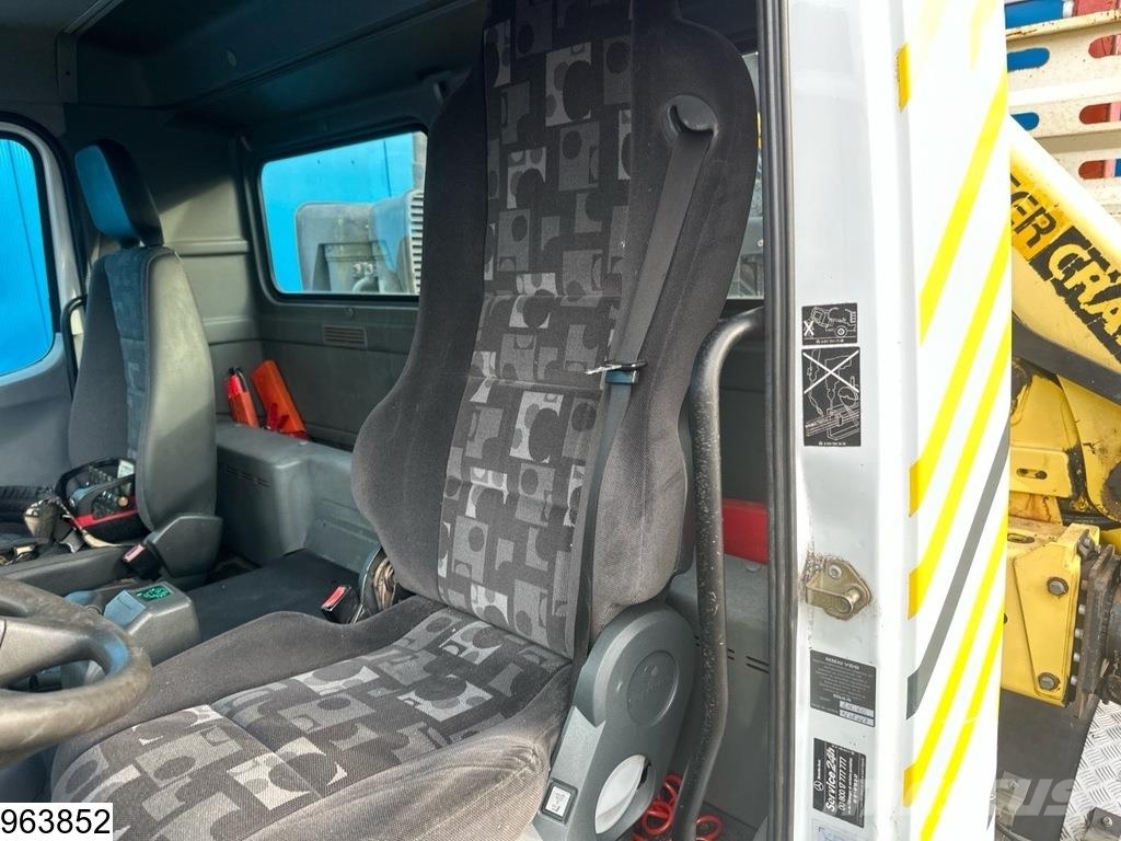 Mercedes-Benz Axor 3236 8x4, Palfinger, Remote, Bladvering Kipper