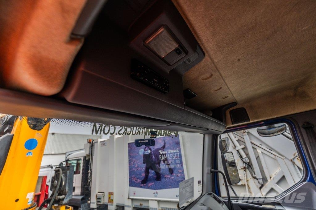 Renault MIDLUM 220 (16t) DCI + DHOLLANDIA Грузовики-Фургоны