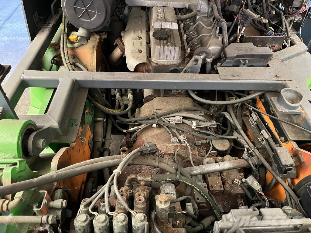 Toyota 7FD40 /02/ V-3749 INW Dízel targoncák