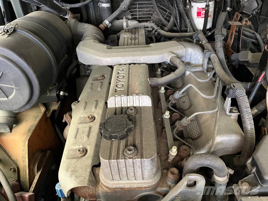 Toyota 7FD40 /02/ V-3749 INW Dízel targoncák