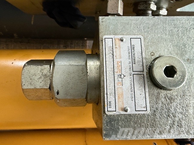 LiuGong CLG 922 USED HYDRAULIC CYLINDER COMPLET Гідравліка