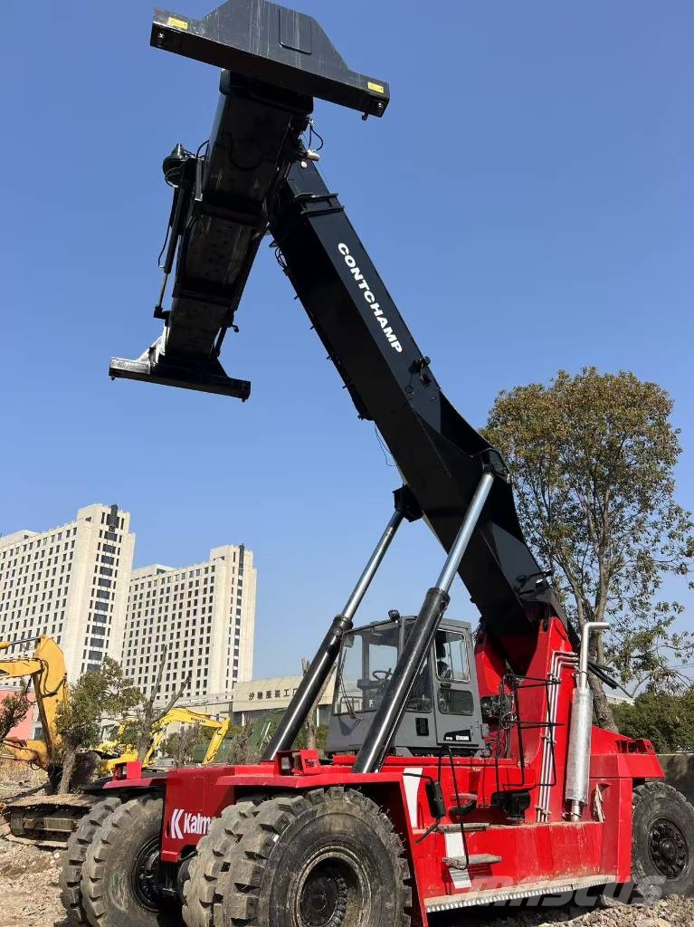 Kalmar DRT 450-62 S 5 Reachstackers