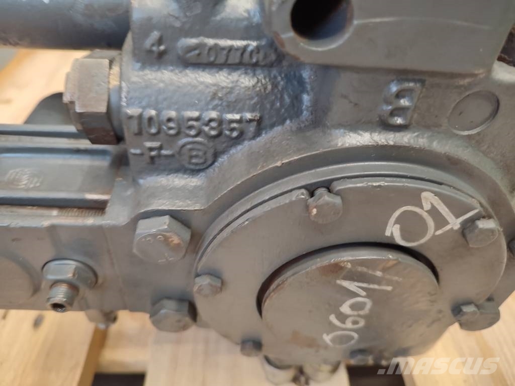  Travel pump 90R055 ZFDNN64 Sauer Danfoss 519361 JC 液压