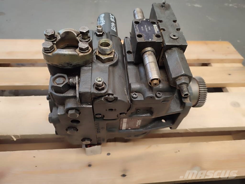  Travel pump 90R055 ZFDNN64 Sauer Danfoss 519361 JC 液压