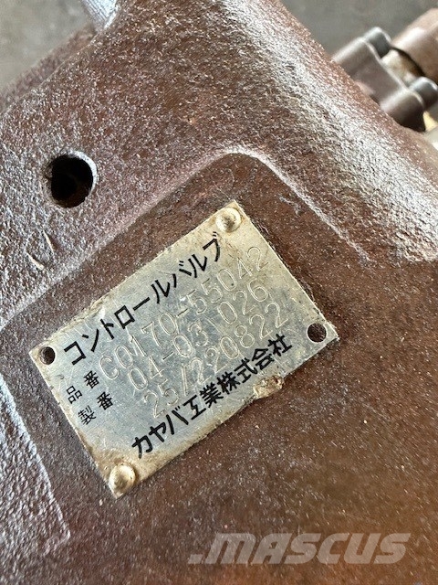 JCB JS 220 HYDRAULIC BLOCK Hidraulikos įrenginiai