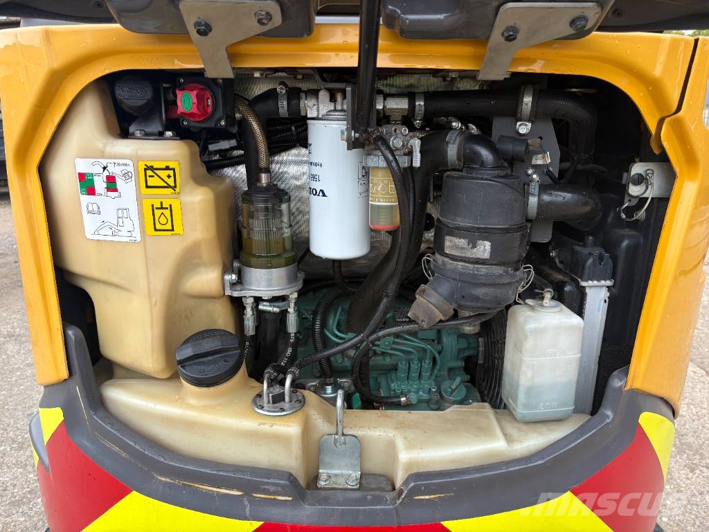 Volvo ECR 25 D 小型挖掘机