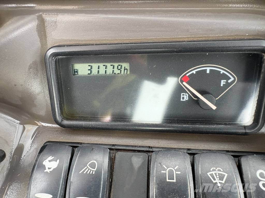 Volvo ECR 25 D 小型挖掘机
