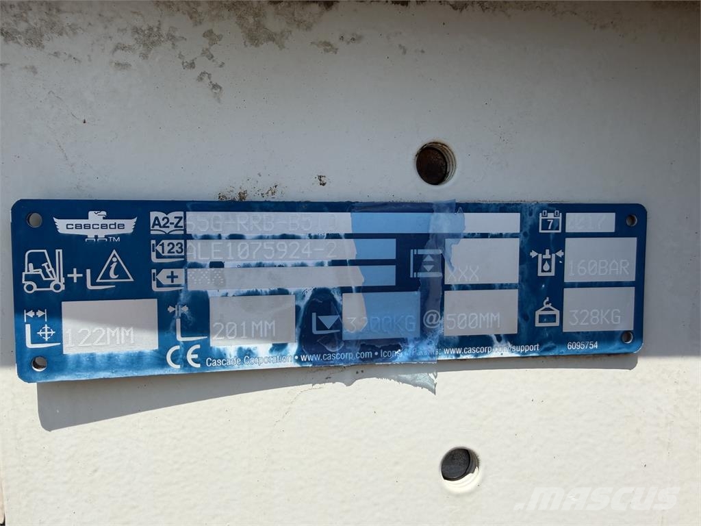 VIN 60R - HYSTER H3.5FT FORTENS LPG VIN 60R Montacargas recogepedidos de gran altura