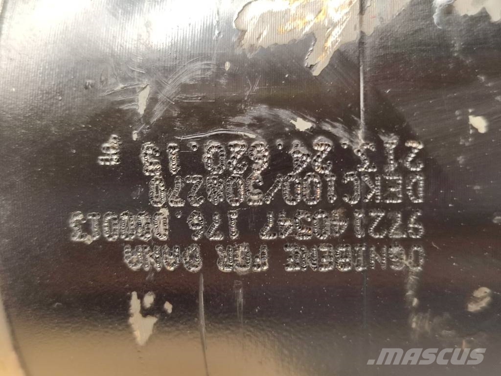 JCB Steering assist cylinder 972140547176000013 Hidráulicos