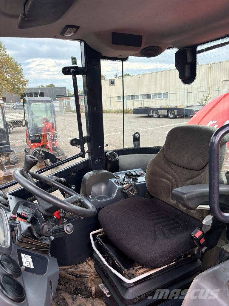 Kubota R065 Kolesni nakladalci
