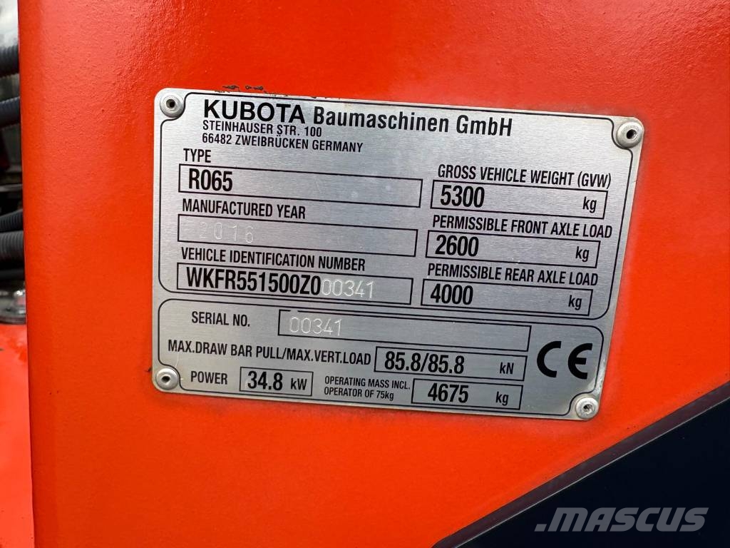 Kubota R065 Kolesni nakladalci
