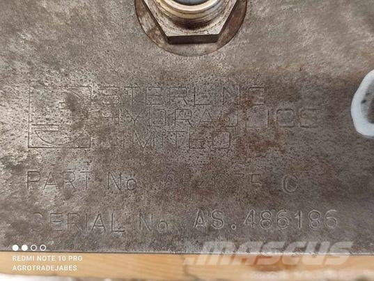 CAT TH 62 (AS.486186) valve block Гідравліка
