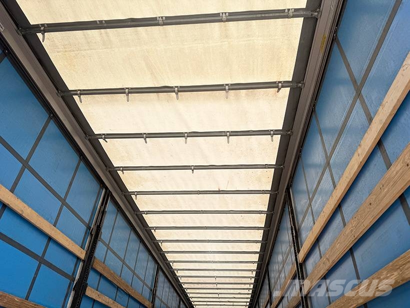 Krone Curtainsider / Planenauflieger Semirremolques de caja de lona