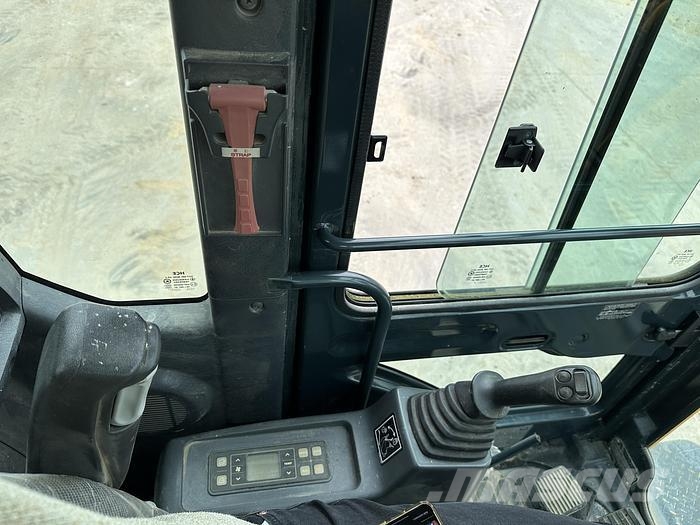 HYUNADAI R55W-9A Мини екскаватори < 7 т