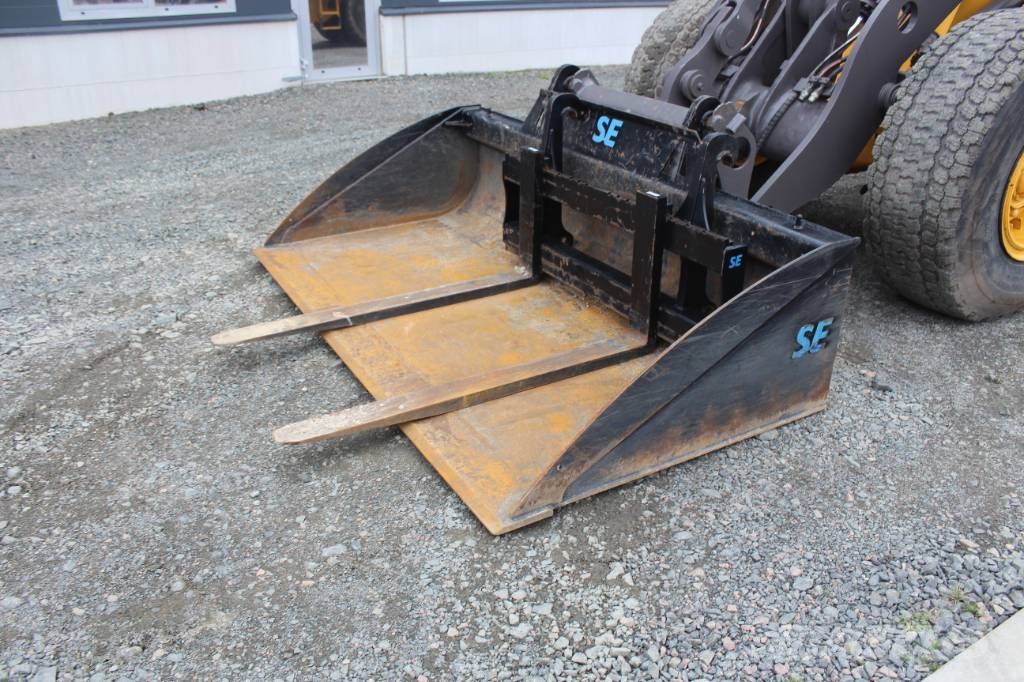 Volvo L 60 F Chargeuse sur pneus