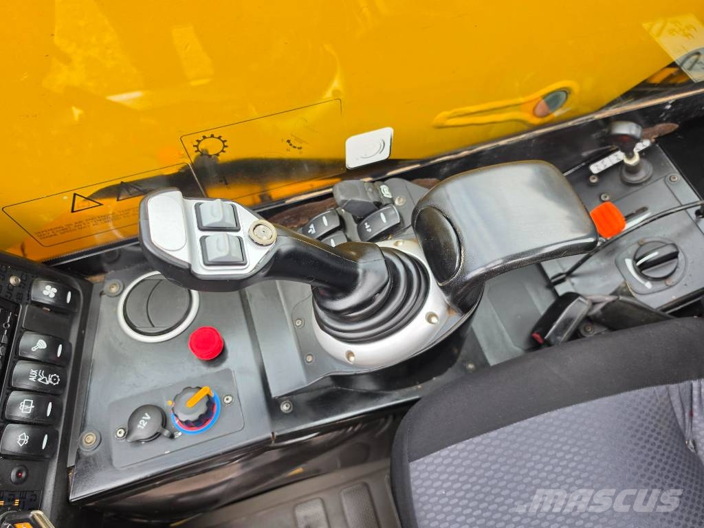 JCB 525-60 Teleskoplæssere