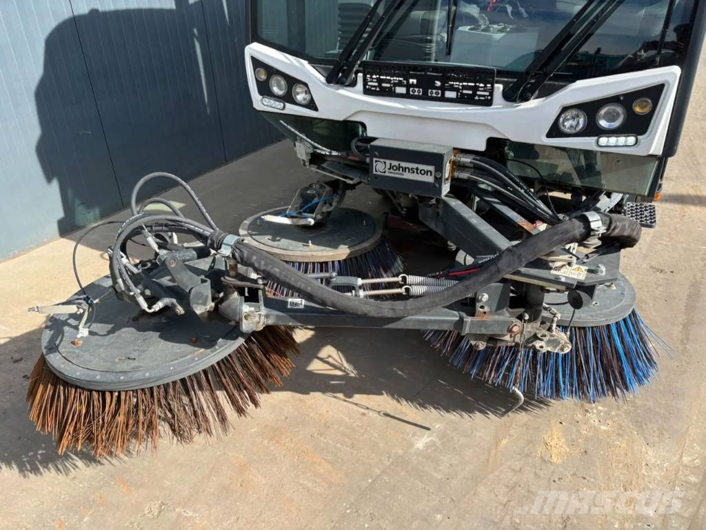 Johnston CX401 - 80km/h - sweeper Cestni pometači