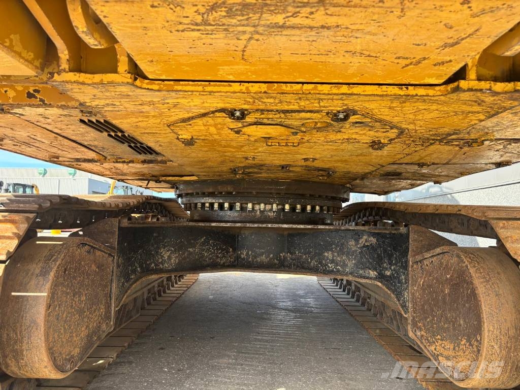 CAT 330 D L N Bagri goseničarji