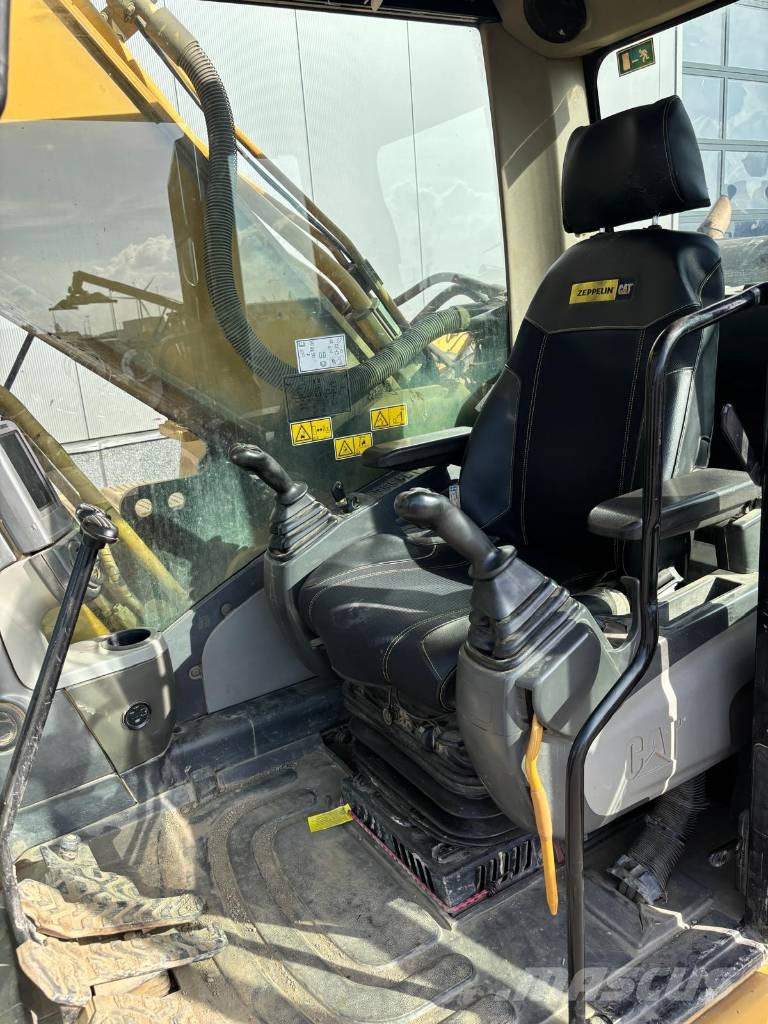 CAT 330 D L N Bagri goseničarji