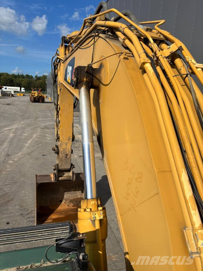 CAT 330 D LN Crawler excavators