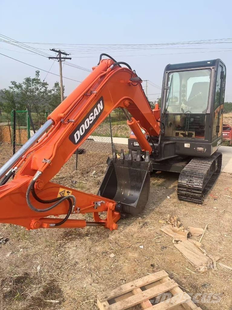 Doosan DH 60 Minigravemaskiner