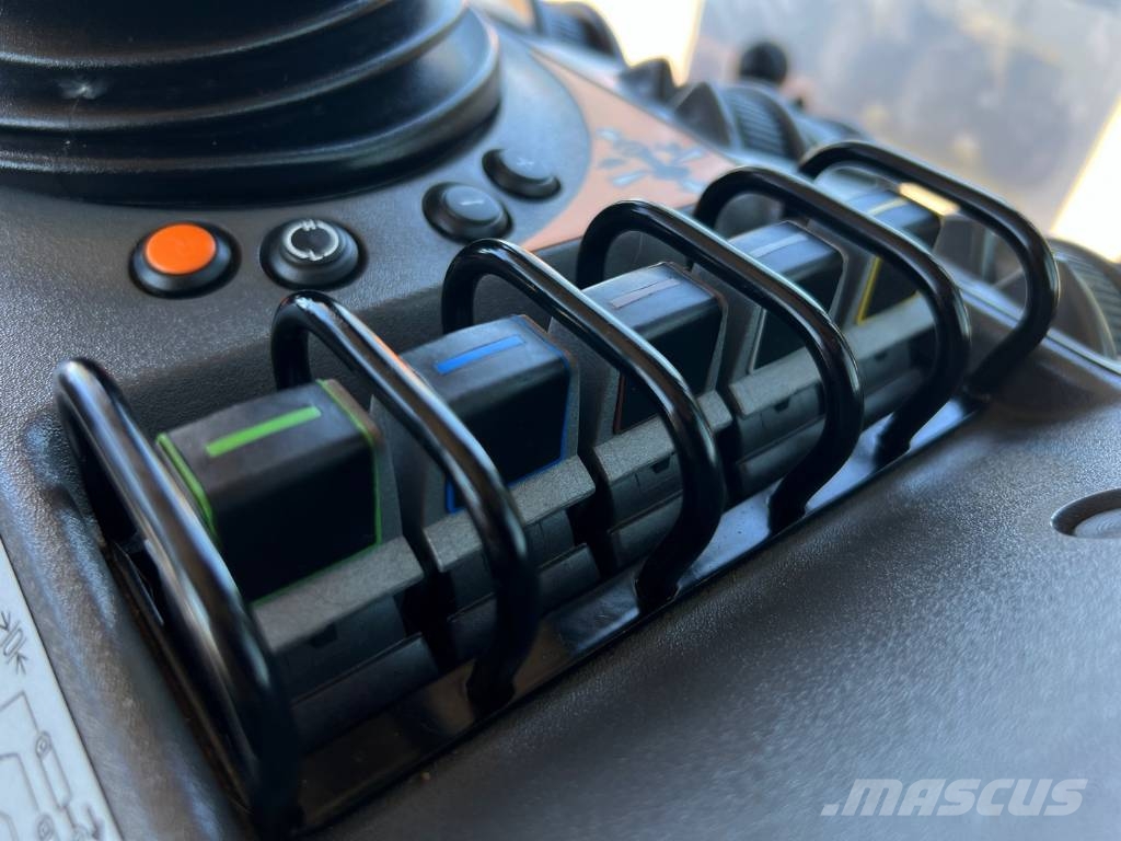 JCB Fastrac 4220 Tractores