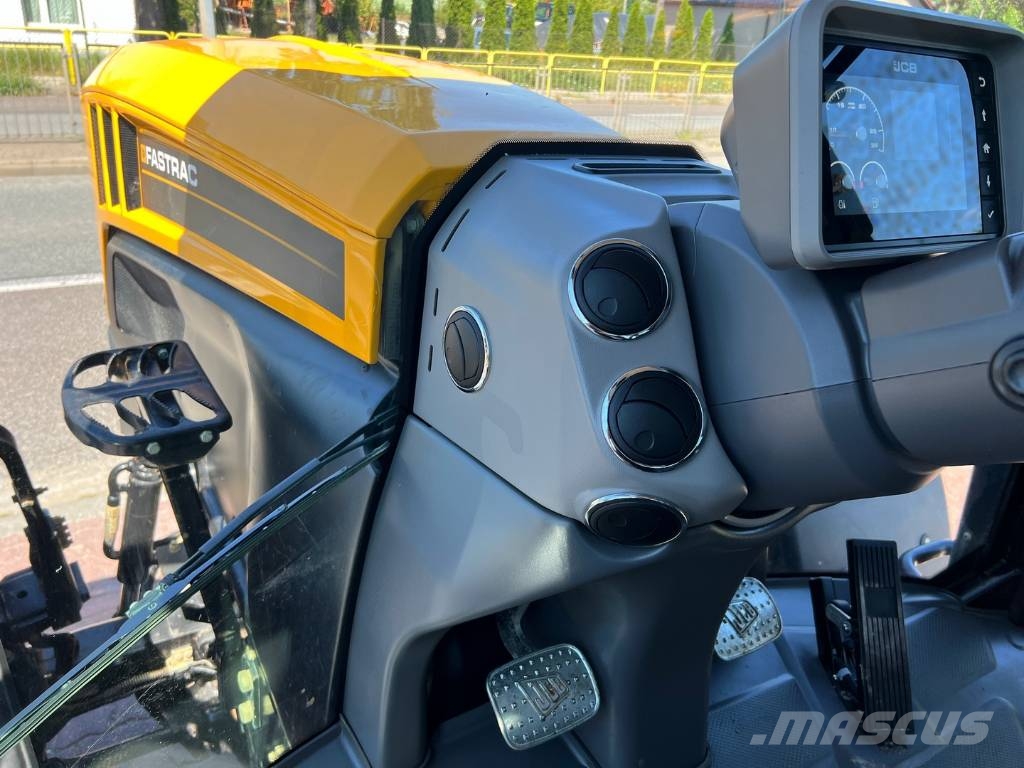 JCB Fastrac 4220 Tractores